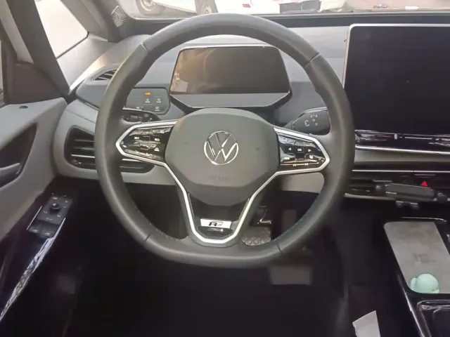 Volkswagen ID.3 — Фото автомобиля 11
