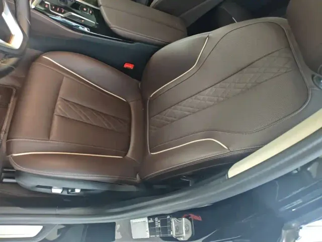 BMW 5 Series — Фото автомобиля 14