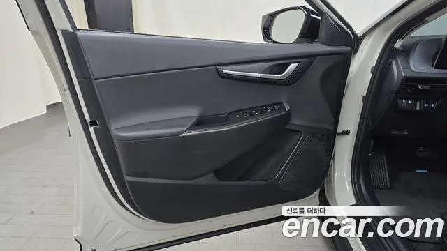 Kia EV6 — Фото автомобиля 19