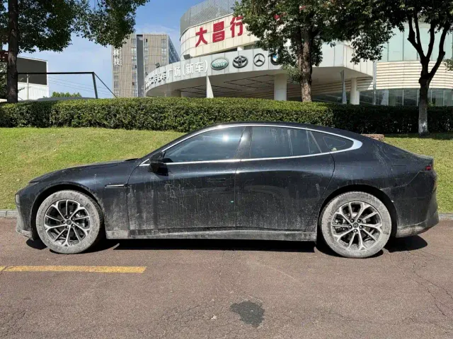 Xpeng P7 — Фото автомобиля 3