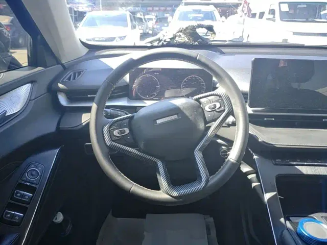 Haval H6 — Фото автомобиля 10