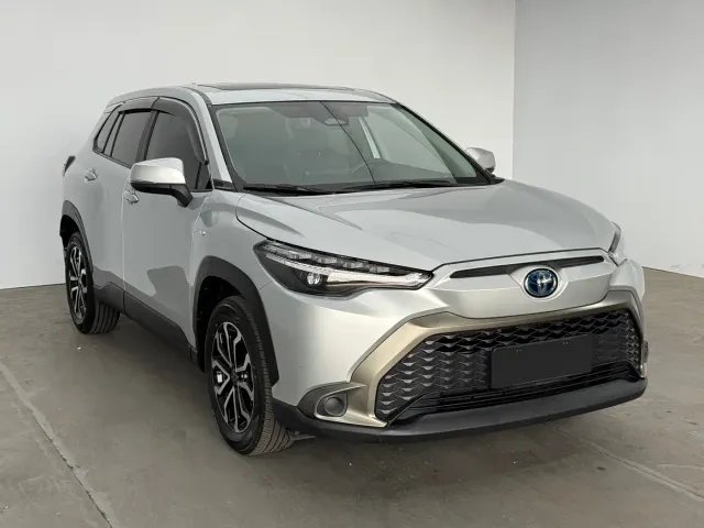 Toyota Frontlander — Фото автомобиля 3