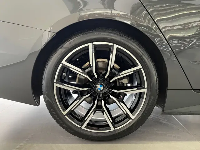 BMW 4 Series — Фото автомобиля 9
