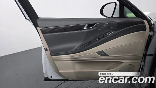 Genesis G80 RG3 — Фото автомобиля 13