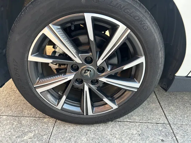 Changan Lamore — Фото автомобиля 15