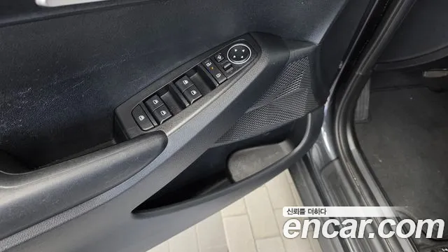 Kia Seltos — Фото автомобиля 27