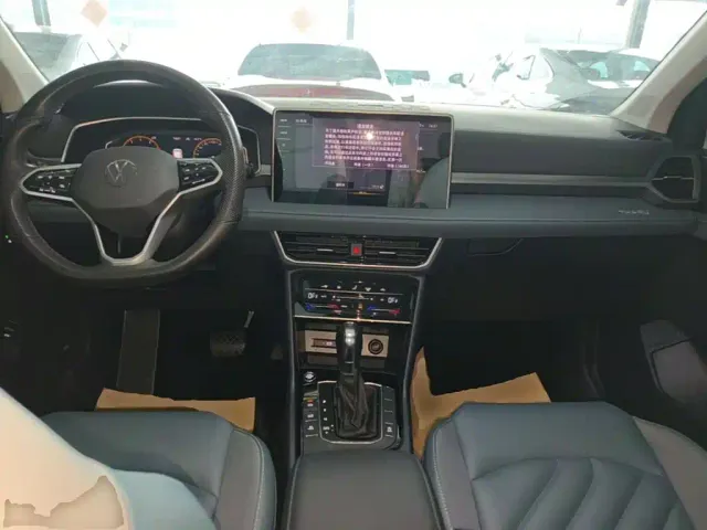 Volkswagen Tharu — Фото автомобиля 9