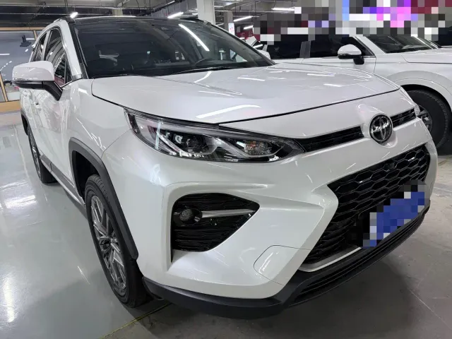 Toyota Wildlander — Фото автомобиля 3