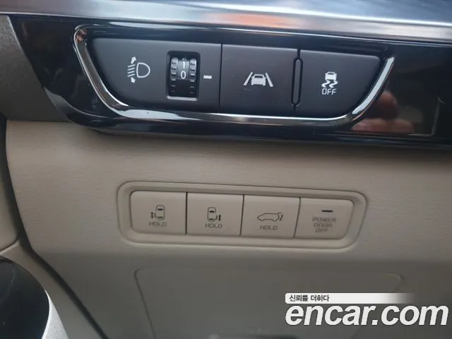 Kia Canival Carnival 4 поколение Бензин 9 мест Hi-Limousine — Фото автомобиля 13