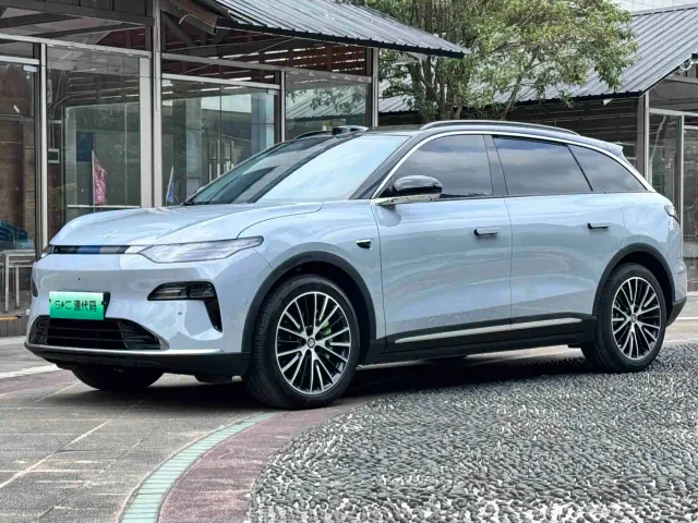 Leapmotor C11 — Фото автомобиля 4