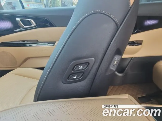 Kia Carnival — Фото автомобиля 14