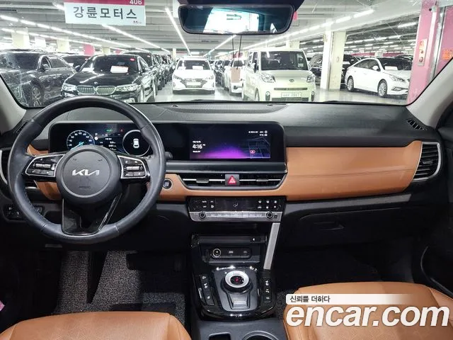 Kia Seltos New — Фото автомобиля 8