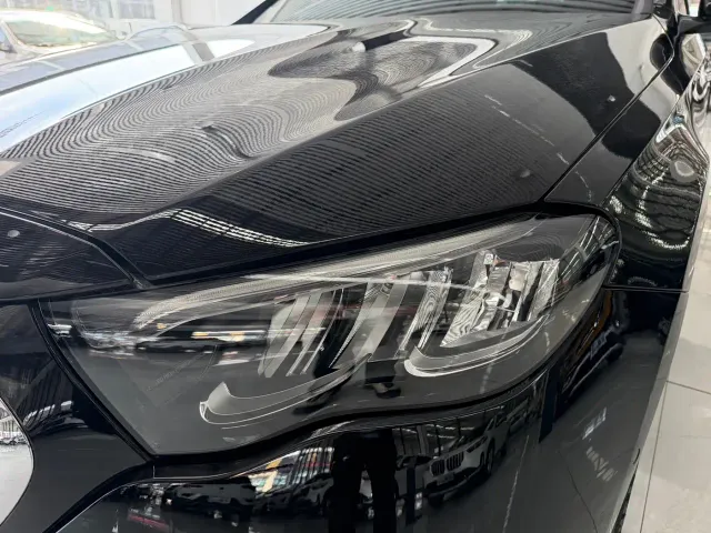 Mercedes-Benz E-Class — Фото автомобиля 10