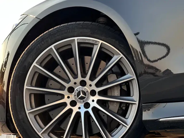 Mercedes-Benz S-Class — Фото автомобиля 14