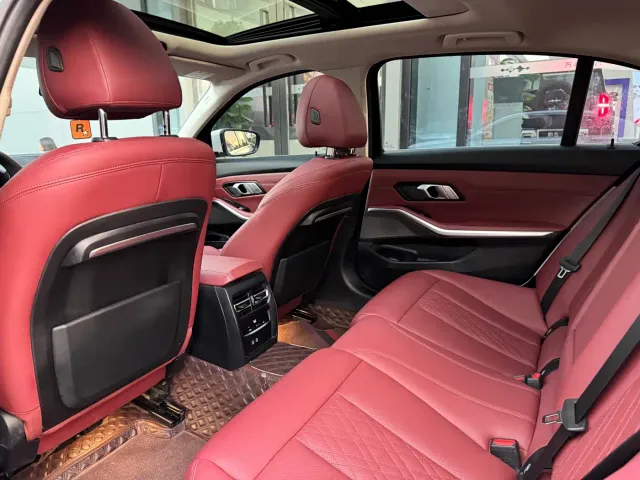 BMW 3 Series — Фото автомобиля 8