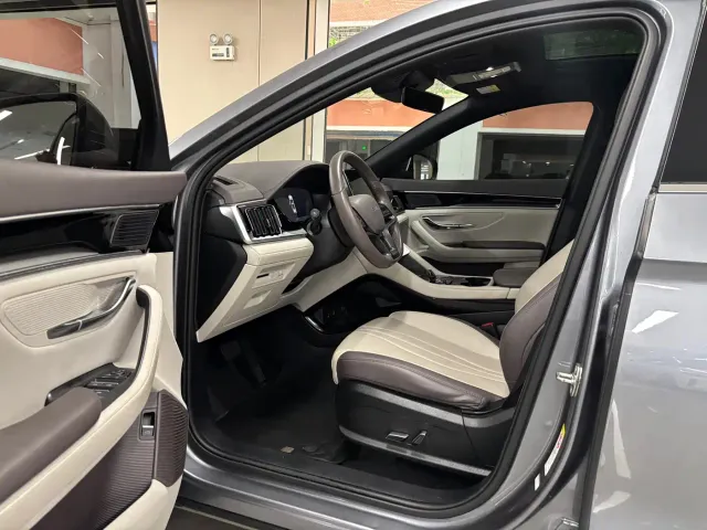 BYD Song PLUS — Фото автомобиля 11