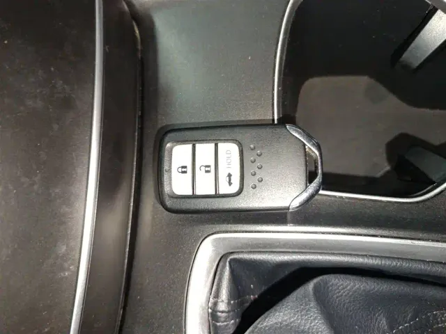Honda Accord — Фото автомобиля 8