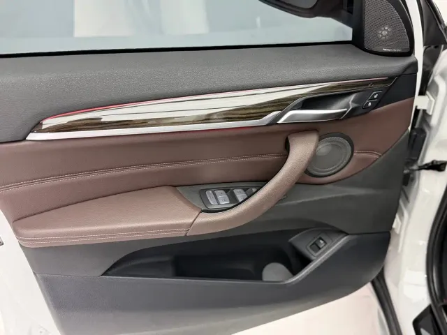BMW X1 — Фото автомобиля 16