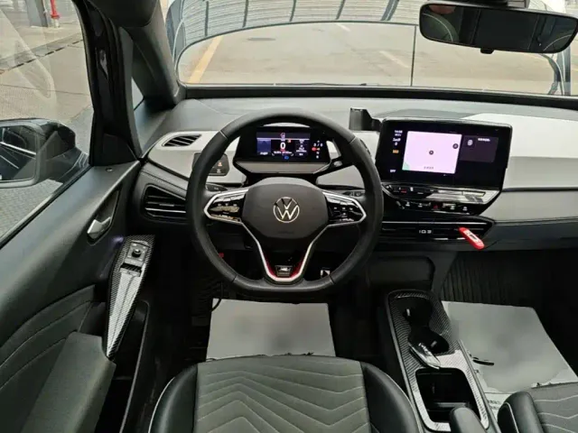 Volkswagen ID.3 — Фото автомобиля 10