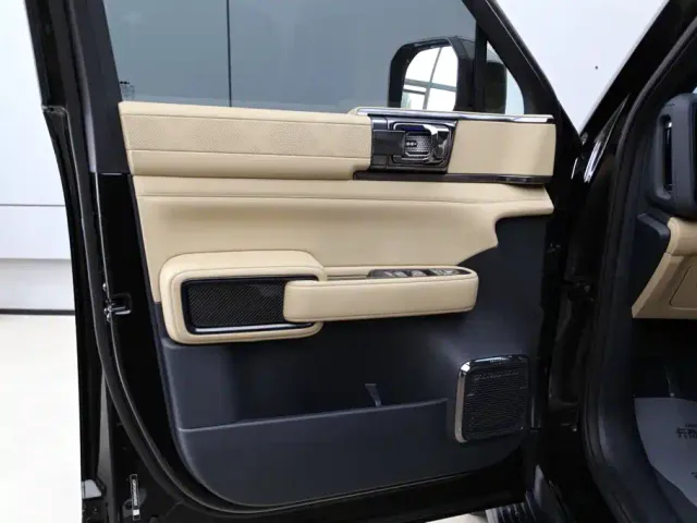 BYD FangChengBao Leopard 5 — Фото автомобиля 10