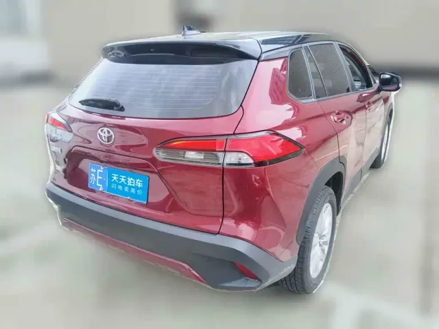Toyota Corolla Cross — Фото автомобиля 2