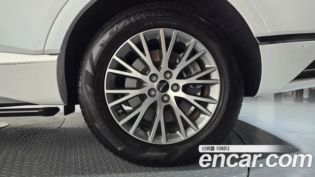 Genesis GV80 2.5T Бензин 2WD — Фото автомобиля 19