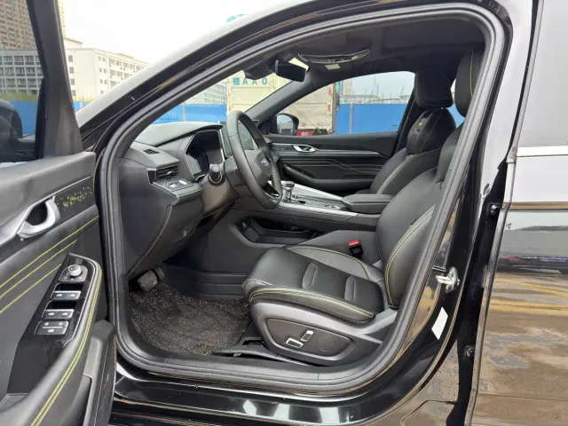 Geely Xingrui — Фото автомобиля 5