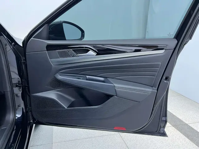 Volkswagen Passat — Фото автомобиля 18