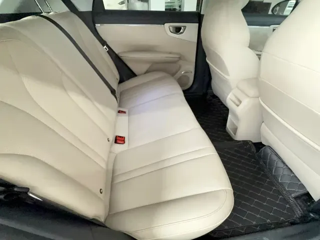 Wuling Bingo S — Фото автомобиля 9