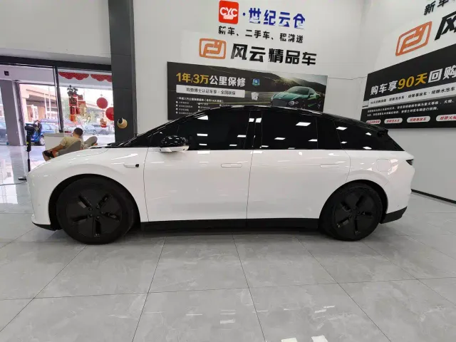 Li Auto i6 — Фото автомобиля 6