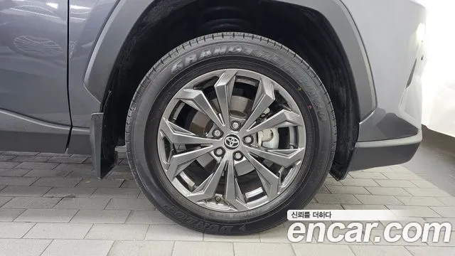 Toyota RAV4 5th Gen — Фото автомобиля 6