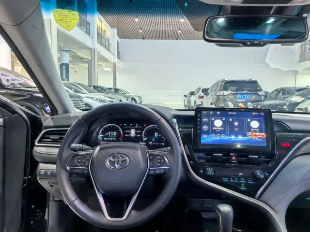 Toyota Camry — Фото автомобиля 17