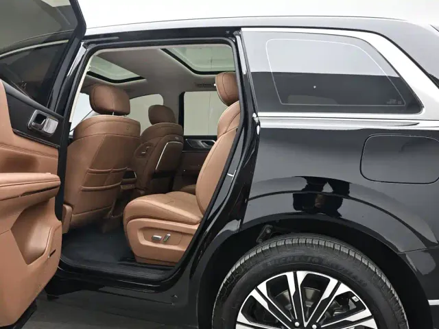 Wuling Starlight L — Фото автомобиля 14