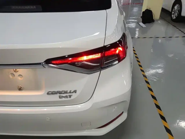 Toyota Corolla — Фото автомобиля 23