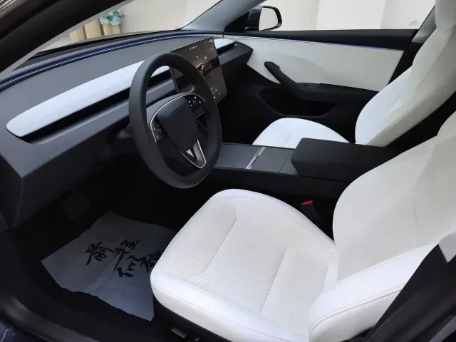 Tesla Model 3 2023 Rear-Wheel Drive — Фото автомобиля 7