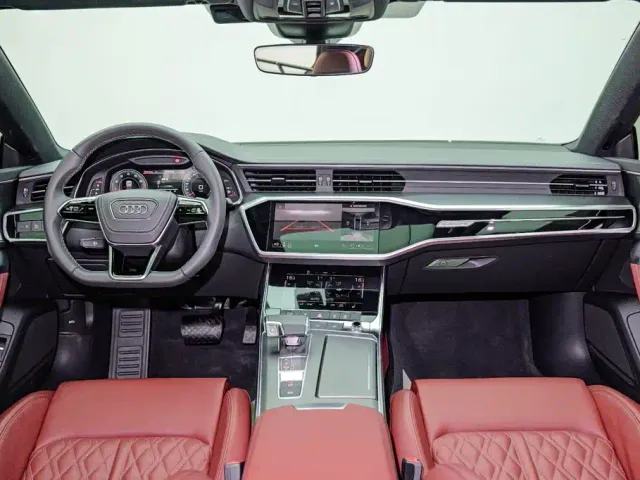Audi A7L — Фото автомобиля 12
