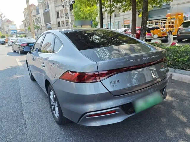 BYD Qin PLUS — Фото автомобиля 4