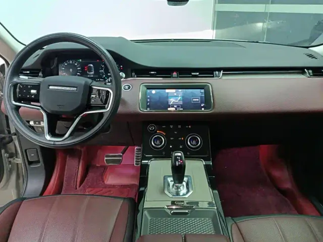 Land Rover Range Rover Evoque — Фото автомобиля 12