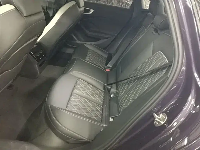 Audi A5L — Фото автомобиля 16