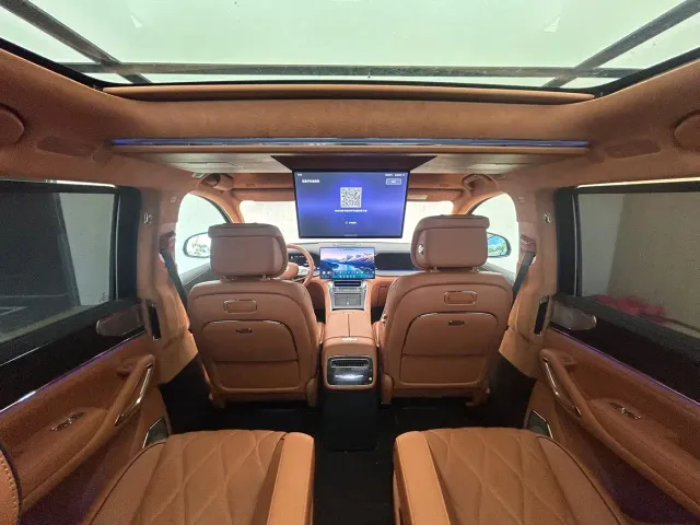 Denza Denza N9 — Фото автомобиля 7