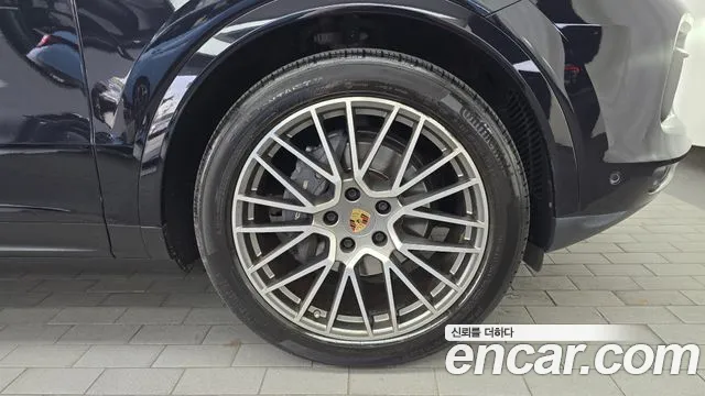 Porsche Cayenne PO536 — Фото автомобиля 6