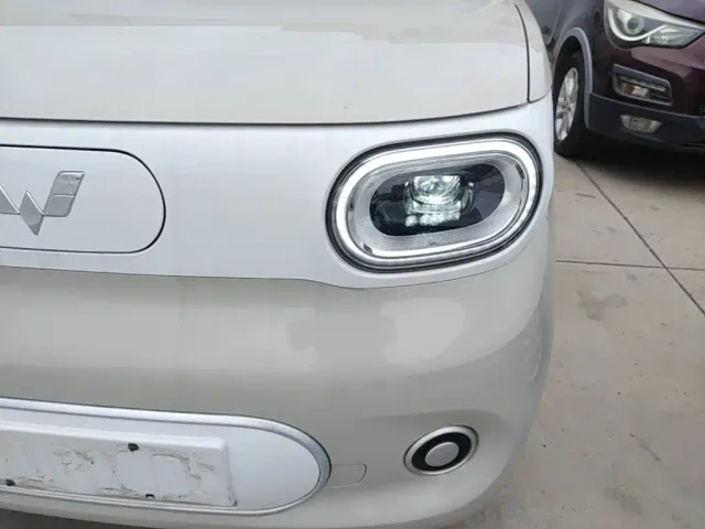 Wuling Hongguang Mini EV — Фото автомобиля 23