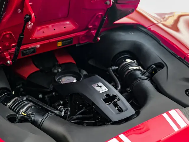 Ferrari F8 — Фото автомобиля 20