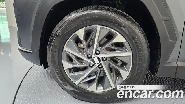 Hyundai Tucson Tucson (NX4) Бензин 1.6 Turbo 4WD — Фото автомобиля 5