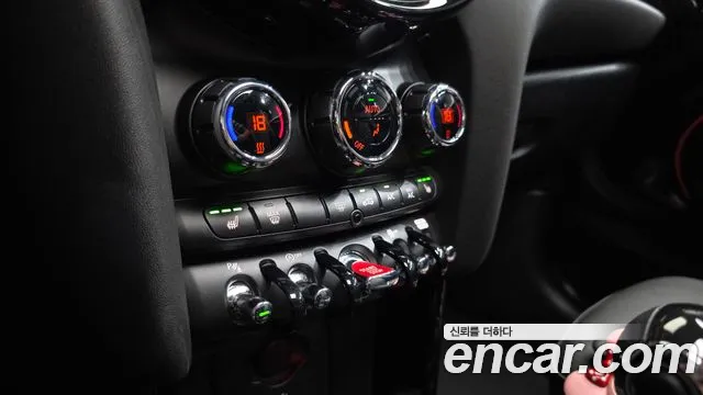 MINI Cooper — Фото автомобиля 18