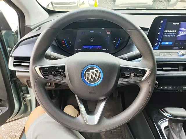 Buick Velite 6 — Фото автомобиля 10