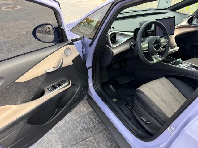 BYD Dolphin — Фото автомобиля 10
