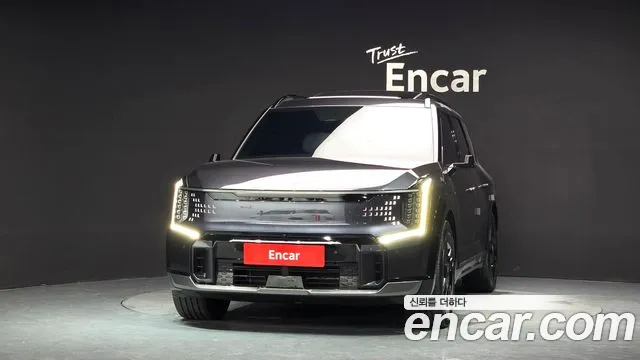 Kia EV9 — Фото автомобиля 3