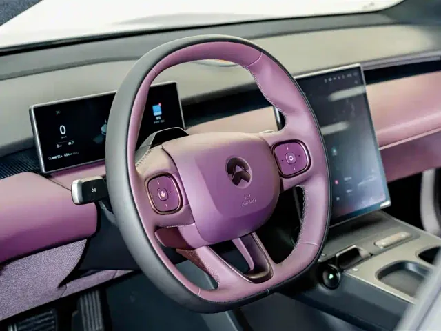 Nio ET5 Touring — Фото автомобиля 11