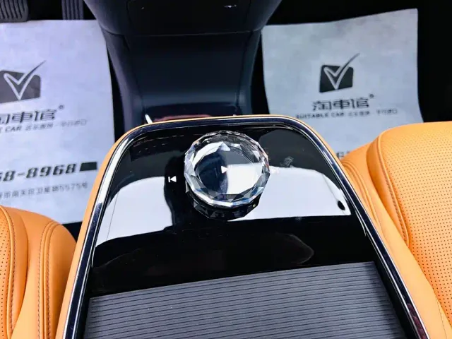 Geely Yizhen L380 — Фото автомобиля 13